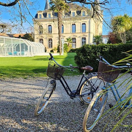 Hotel La Tour Perrier Eyrans-de Soudiac エクステリア 写真